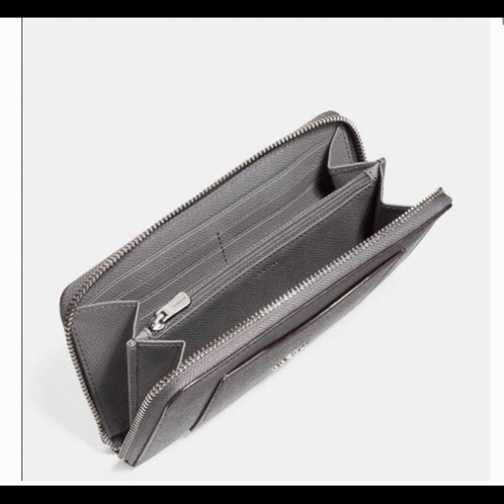 SOLD - Picture 3 of 8